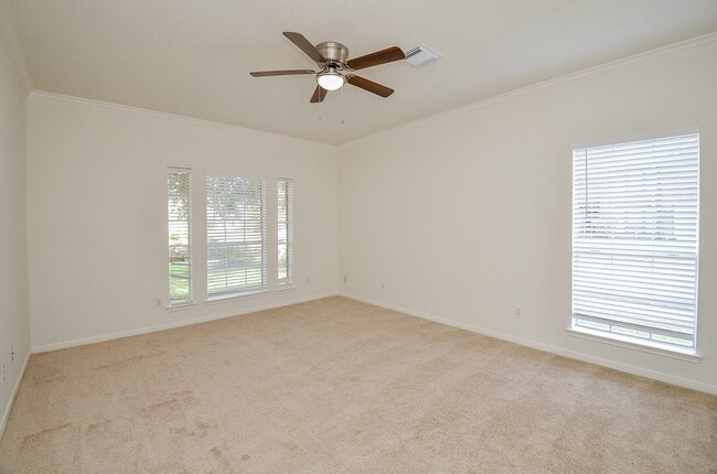 Building Photo - 14811 Winterfair Dr