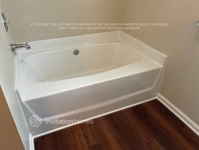 Building Photo - 2419 Ivy Run Dr