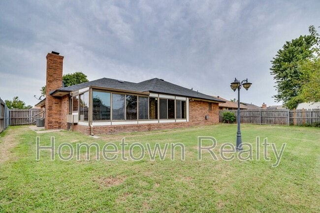 Building Photo - 13308 Marsh Ln