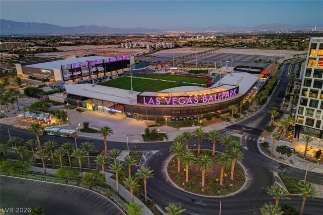 Building Photo - 2713 Sweet Willow Ln