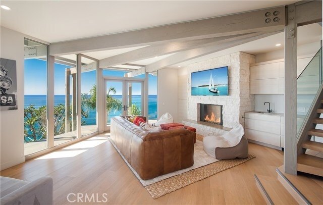 Building Photo - 709 Kendall Dr