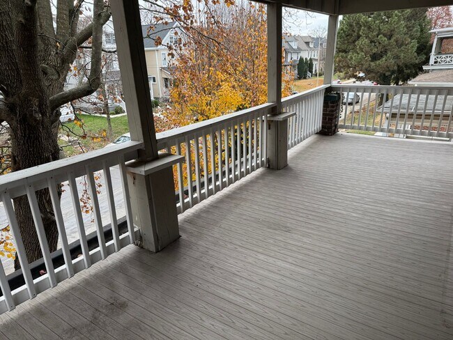 Building Photo - 1766-1768 Oak St