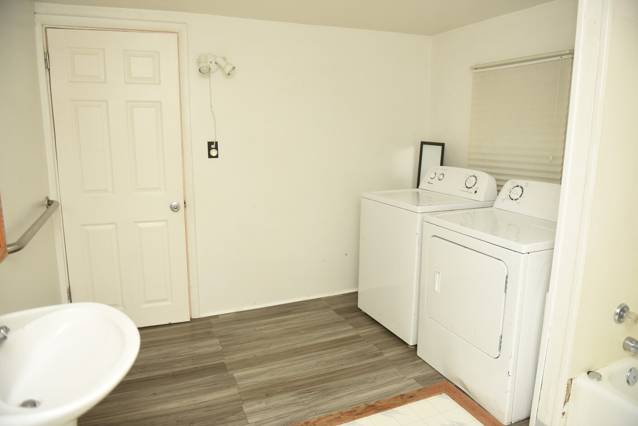 Bathroom with Laundry - 2312 18th st