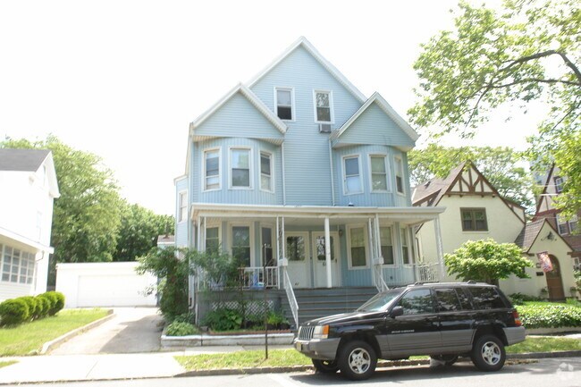 Primary Photo - 60-62 High St