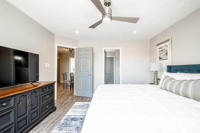 Building Photo - 203 Stearns Point