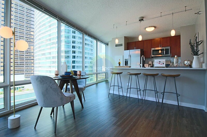 Building Photo - 355 E Ohio St