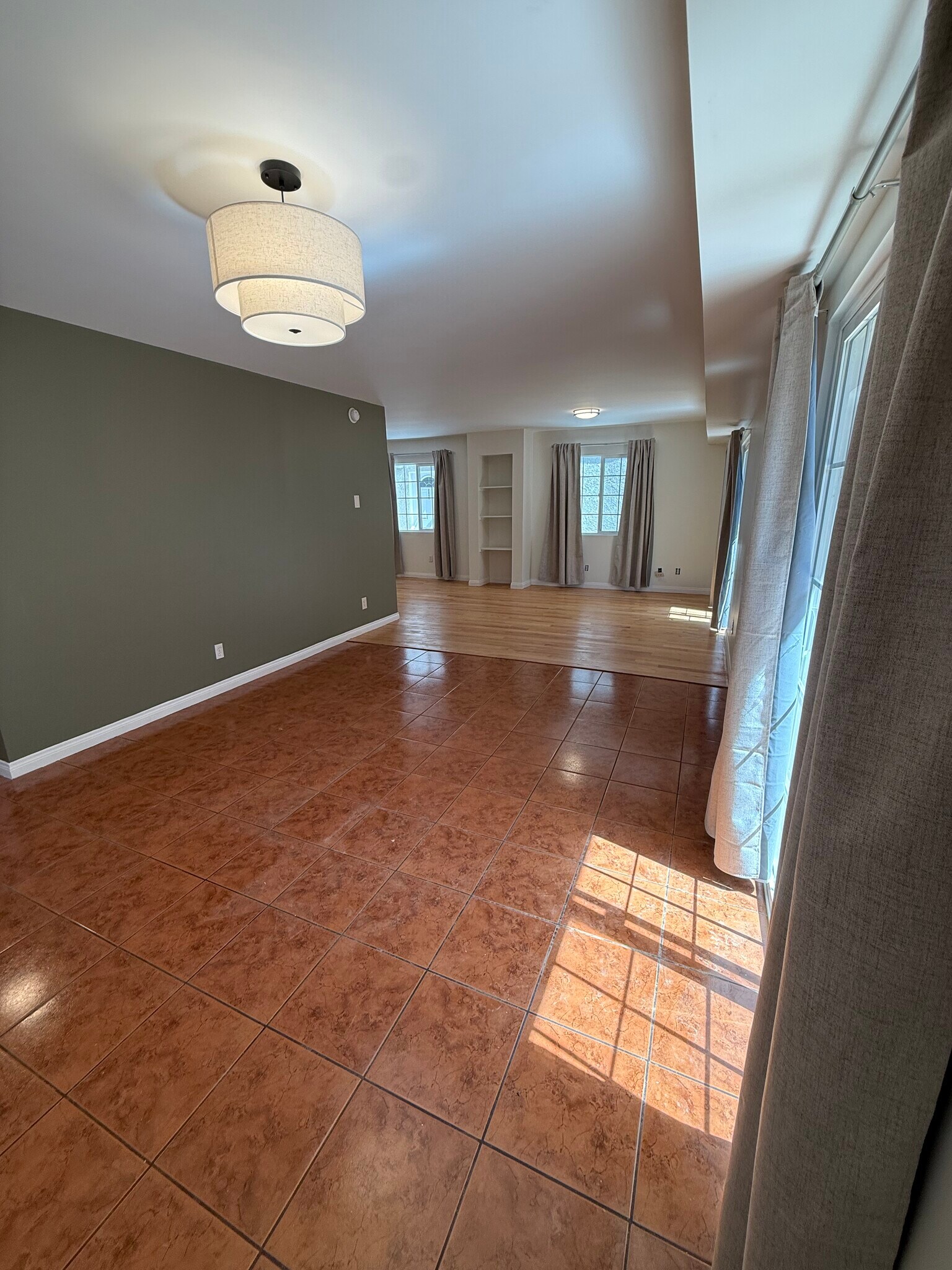 Building Photo - 2446 S Centinela Ave