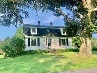 Building Photo - Spacious Renovated Colonial on The Lebanon...