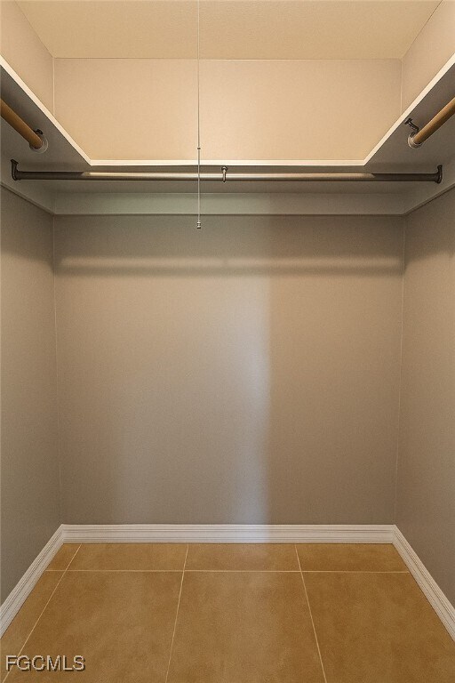 Primary Photo - 5444 Eleventh Ave