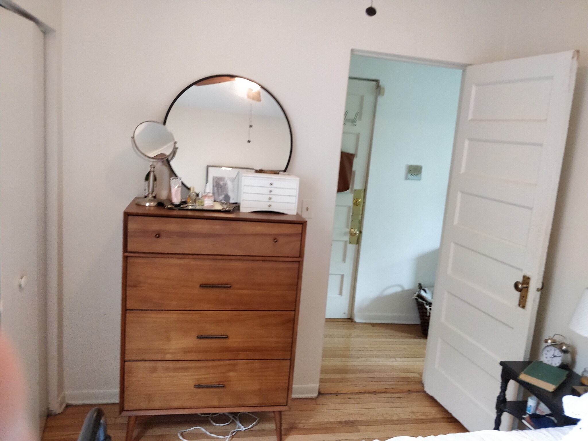 Bedroom #1 - 902 W Grace St