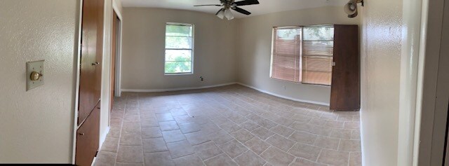 Building Photo - 305 W. Linda