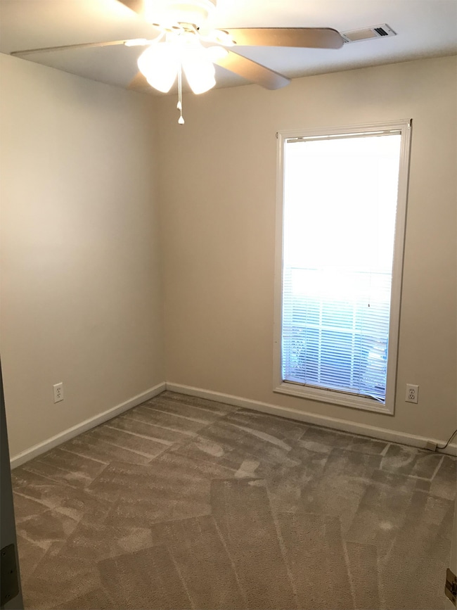 Building Photo - 2742 Garden Brook Ct