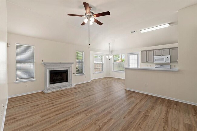 Building Photo - 1501 Catherine Ct