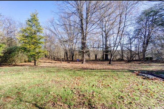 Building Photo - 4532 E Stephens Dr