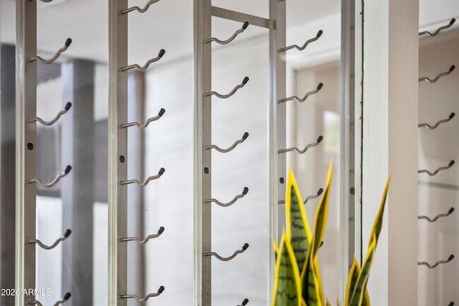 Building Photo - 6834 N 72nd Pl