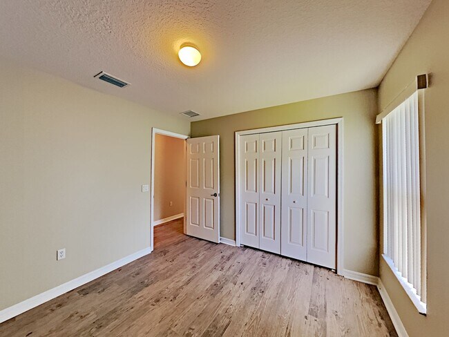 Building Photo - 4709 Huron Bay Cir