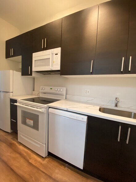 Building Photo - 2129 N St NW
