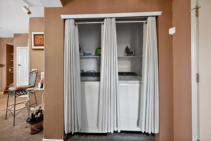 Building Photo - 16386 E Fremont Ave