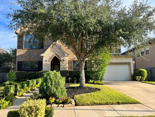 Building Photo - 7007 Fall Creek Ln