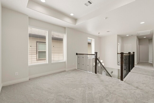 Building Photo - 9527 Scanlan Heights Ln