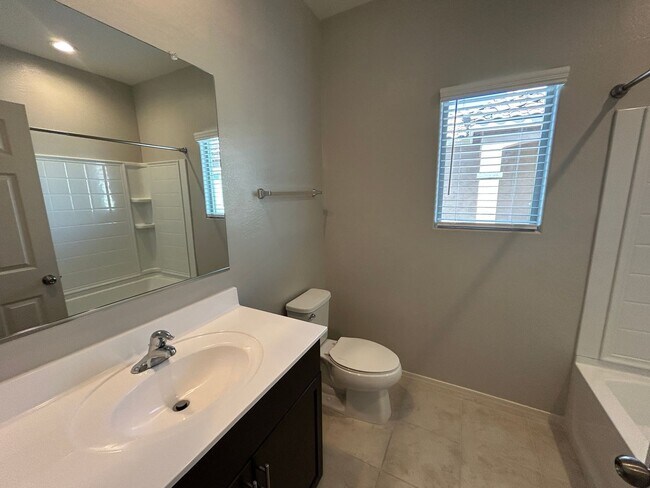 Building Photo - 24401 W Verlea Dr