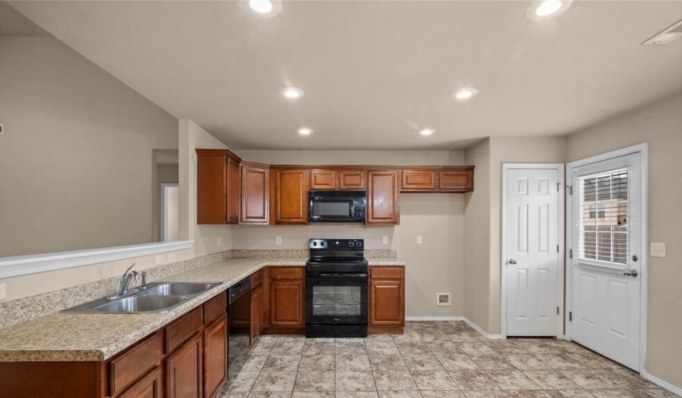 Building Photo - 630 Saddlehorn Dr