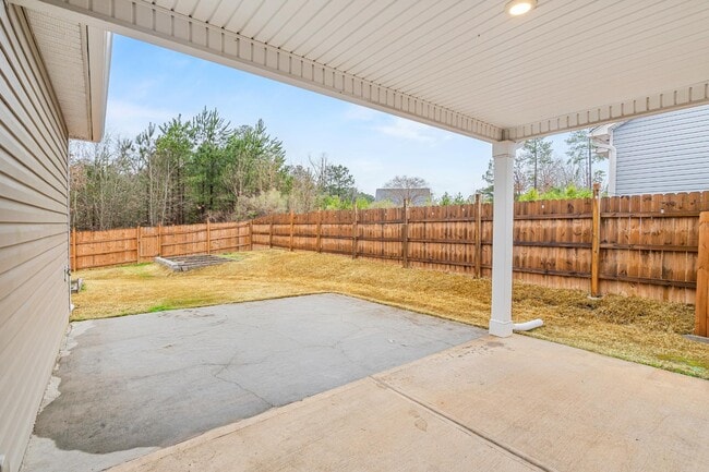 Building Photo - 413 Silver Anchor Dr