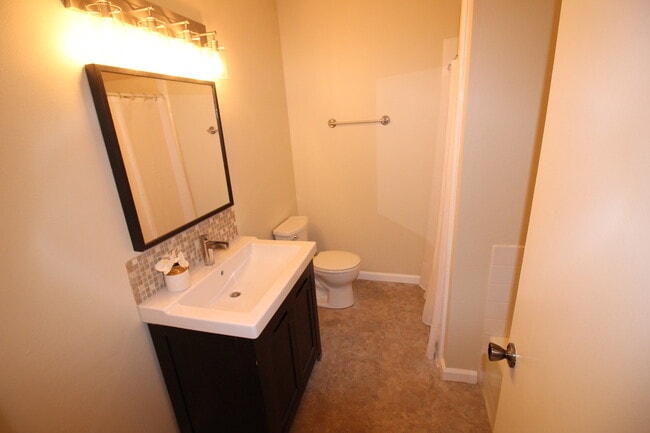 Building Photo - 4700 Natick Ave