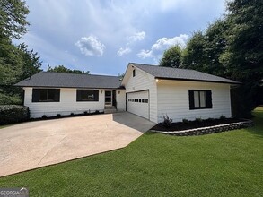 Building Photo - 3636 Hardy Rd