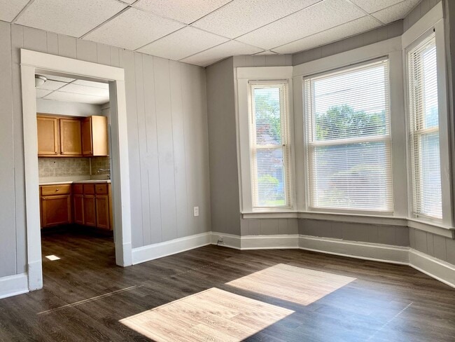 Building Photo - 1101 Crosby St NW