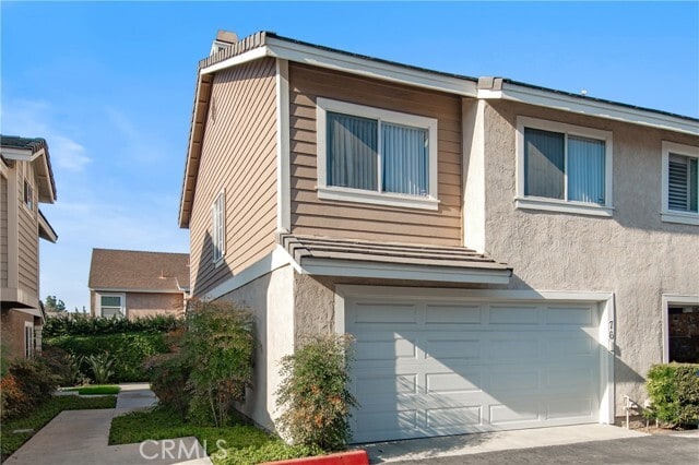 Building Photo - 76 Christamon S