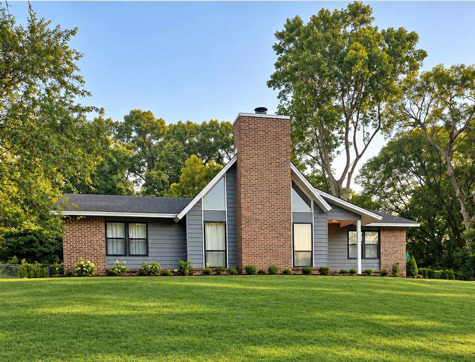 Building Photo - 4807 Summit Dr