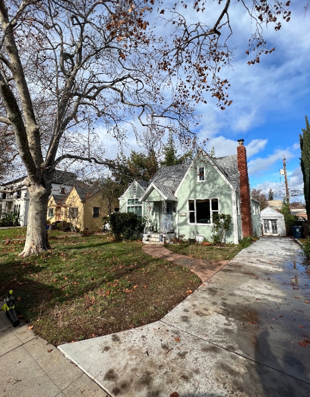Building Photo - 4533 D St