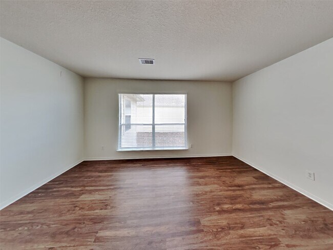 Building Photo - 4822 Wilderness Glen Ct