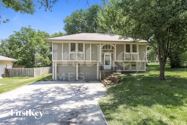 Building Photo - 15605 Allen Ave