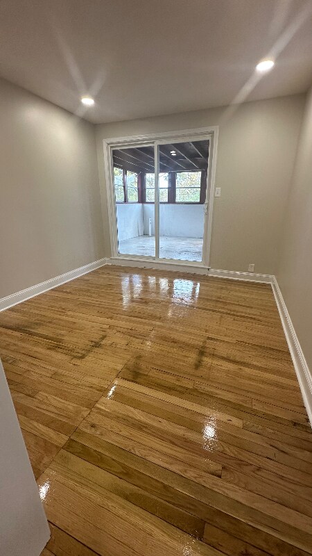 Building Photo - 603 Oakmont Dr