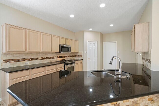 Building Photo - 13403 Scarab Dr