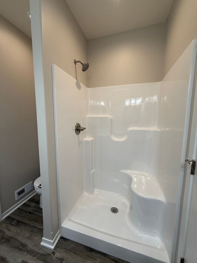 Building Photo - 7013 Claystone Dr