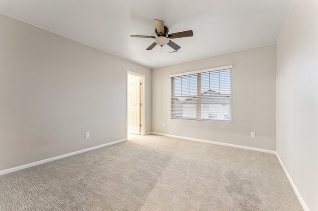 Building Photo - 464 Gold Hill Dr