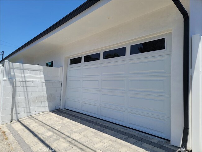 Building Photo - 16840 Los Alimos St