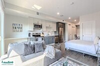 Building Photo - 210 E Green St