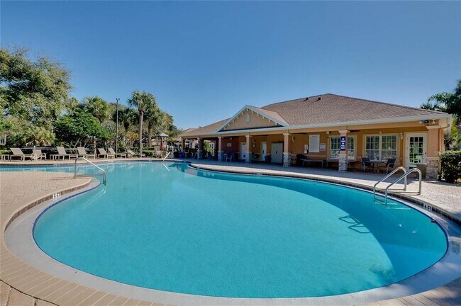 Building Photo - 7242 Hamilton Rd