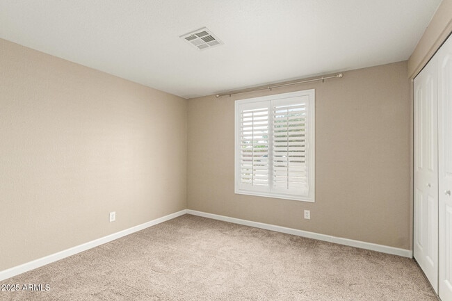 Building Photo - 1512 West Mariposa Dr
