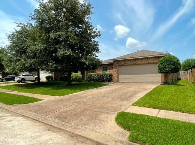 Building Photo - 6118 Sierra Springs Ln