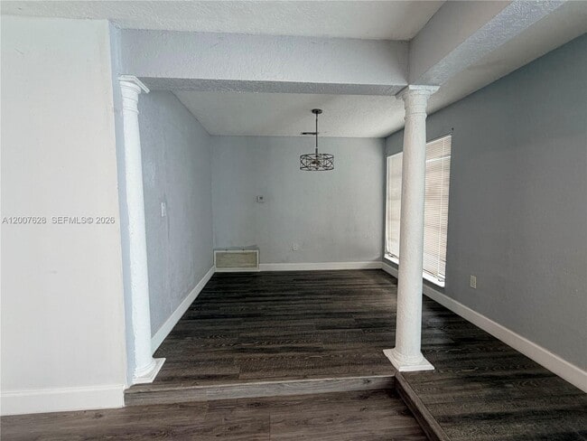 Building Photo - 7031 NW 20th St