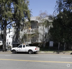 Building Photo - 4636 Fulton Ave