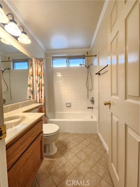 Building Photo - 21029 Northview Dr