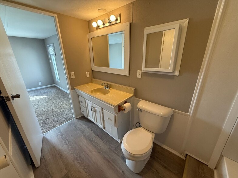 Building Photo - 5613 Arapaho Trail