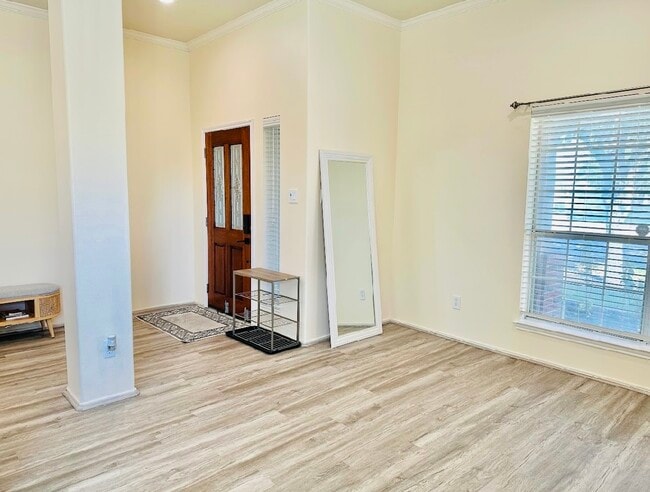 Building Photo - 1711 Kessler Park Ct