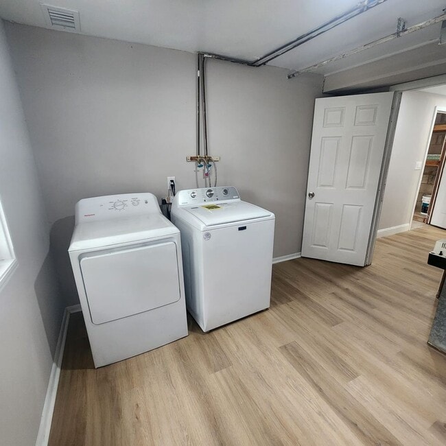 Building Photo - A Spacious 4 bedroom house for Rent !!!